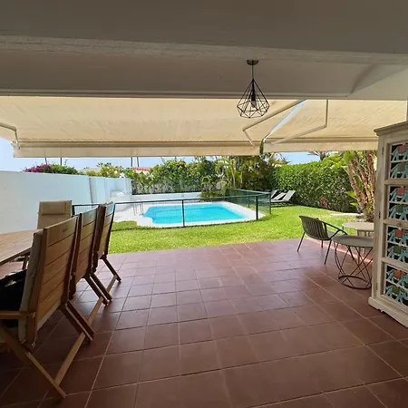 Oasis Ancla 4 * Pasito Blanco