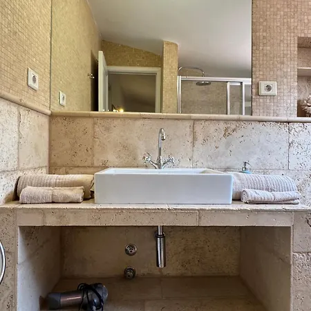 Apartament Oasis Ancla 4 *